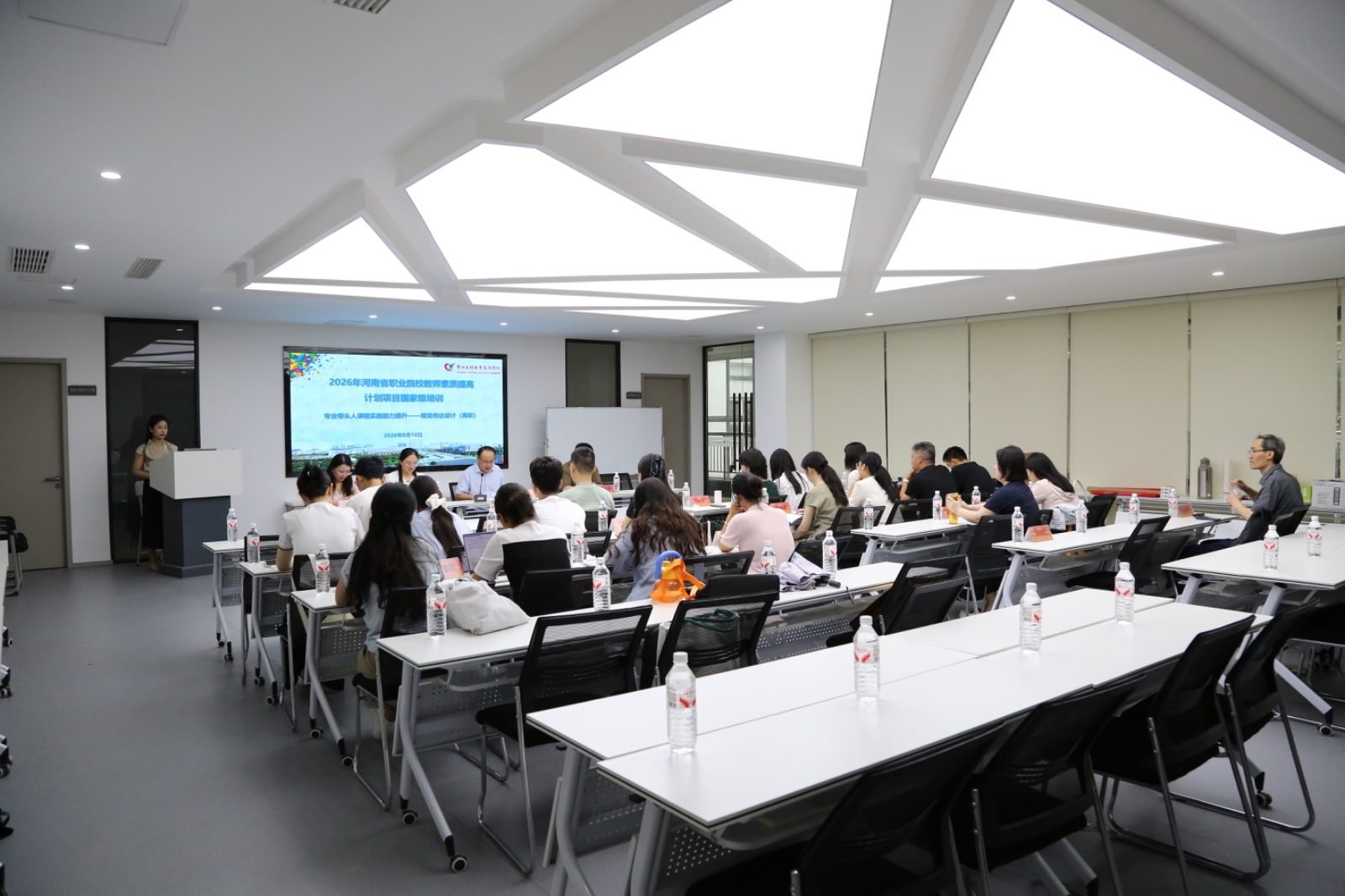 dcec15d852cf9d4b.JPG